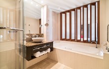 Superior Spa Room Bathroom.jpg