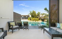 Superior Lagoon Deck Seating